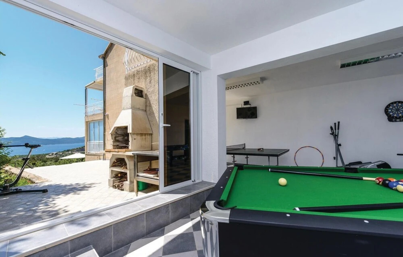 Awesome Home in Trsteno With Wifi and 7 Bedrooms