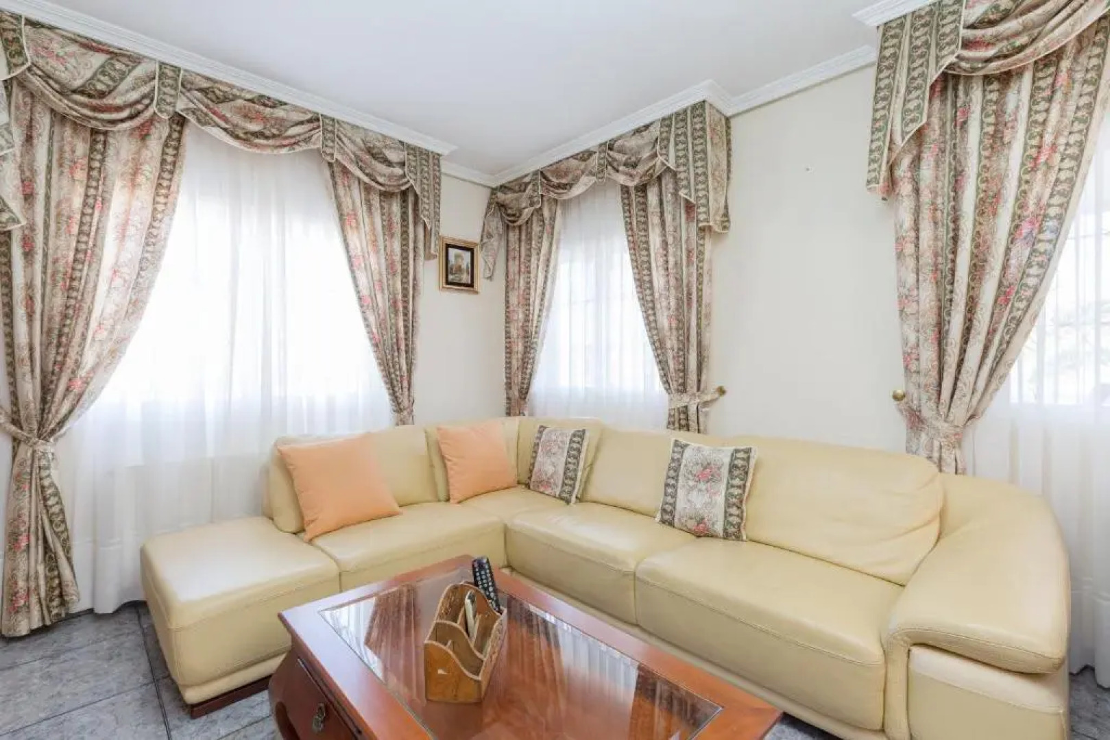 Fidalsa White House Premium