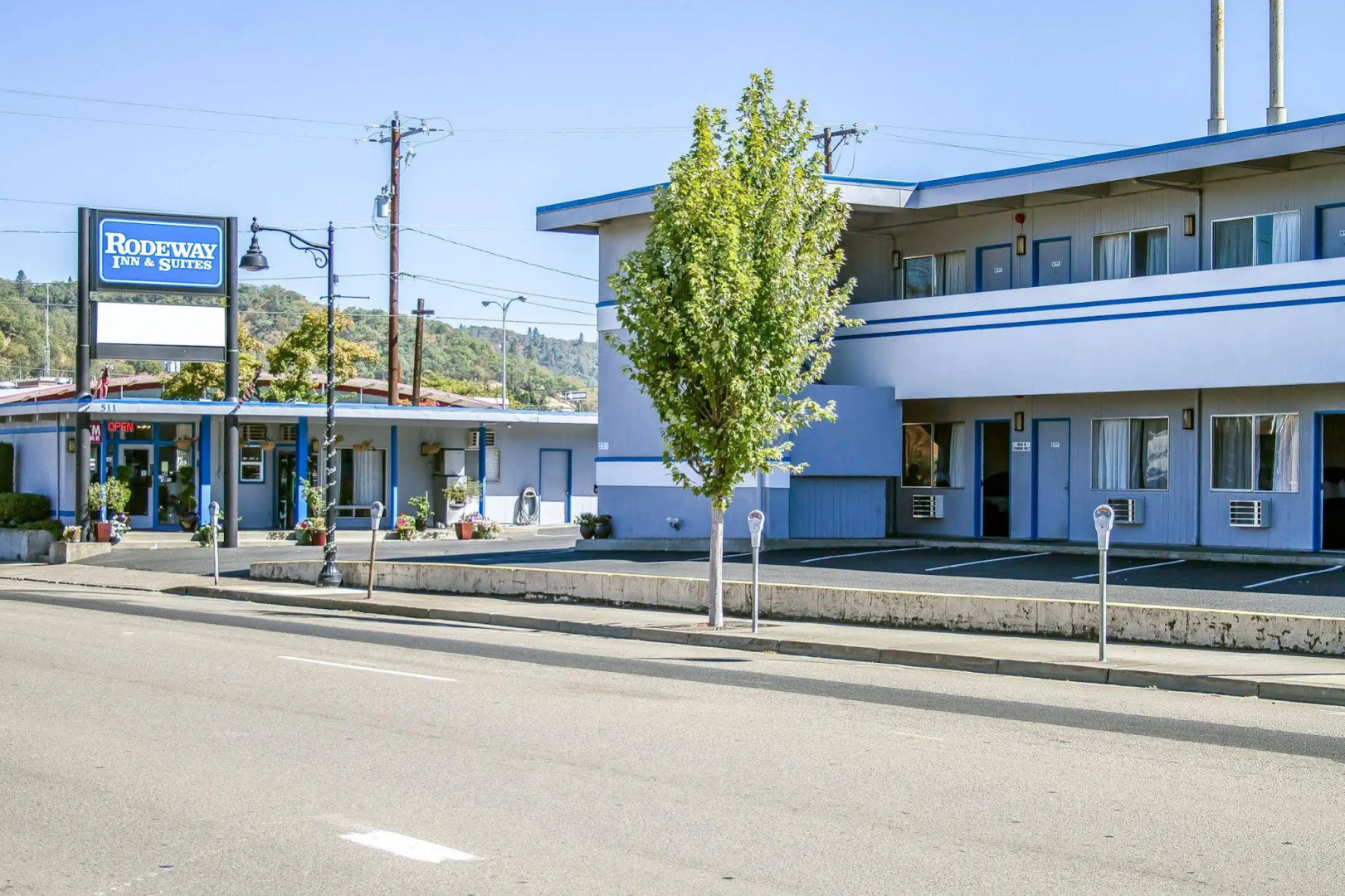 Rodeway Inn & Suites Roseburg