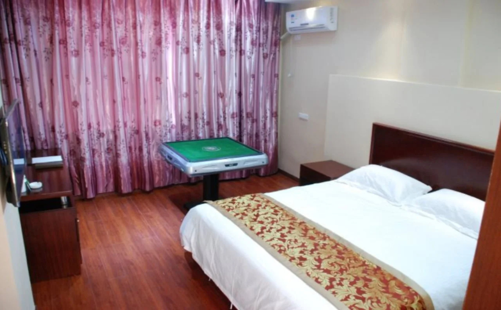 GreenTree Inn Jiangxi Xinyu Railway Station Square Express Hotel