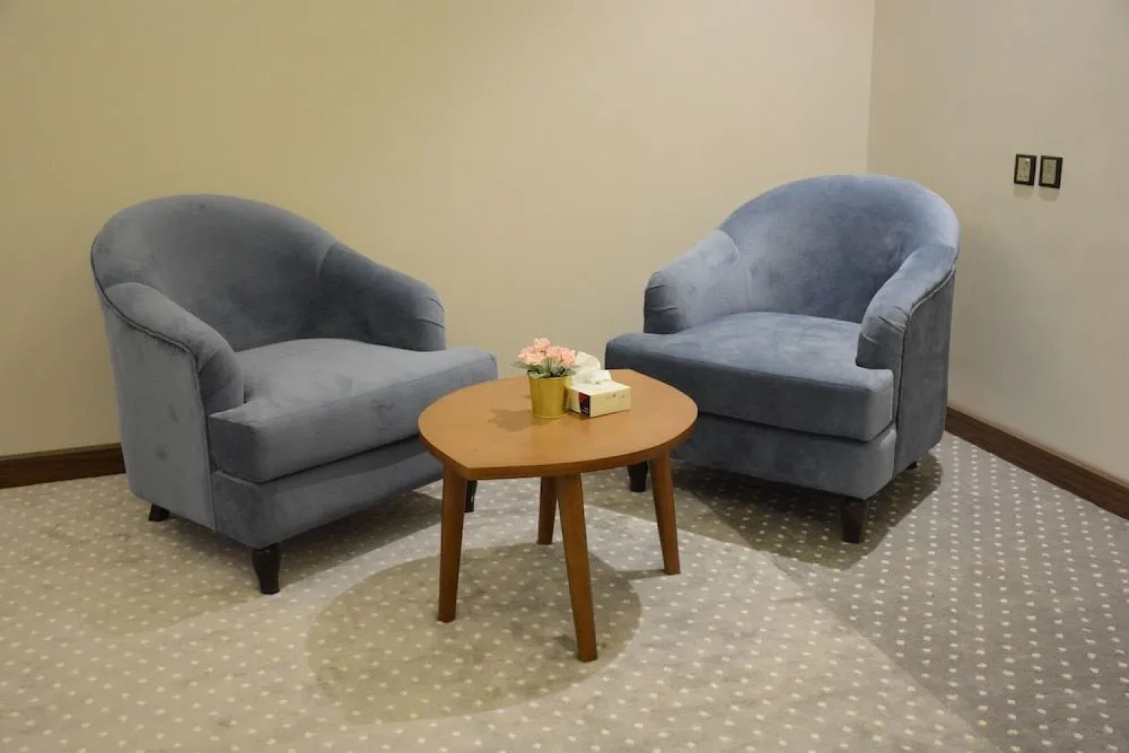 Al-Ewan Hotel Apartments