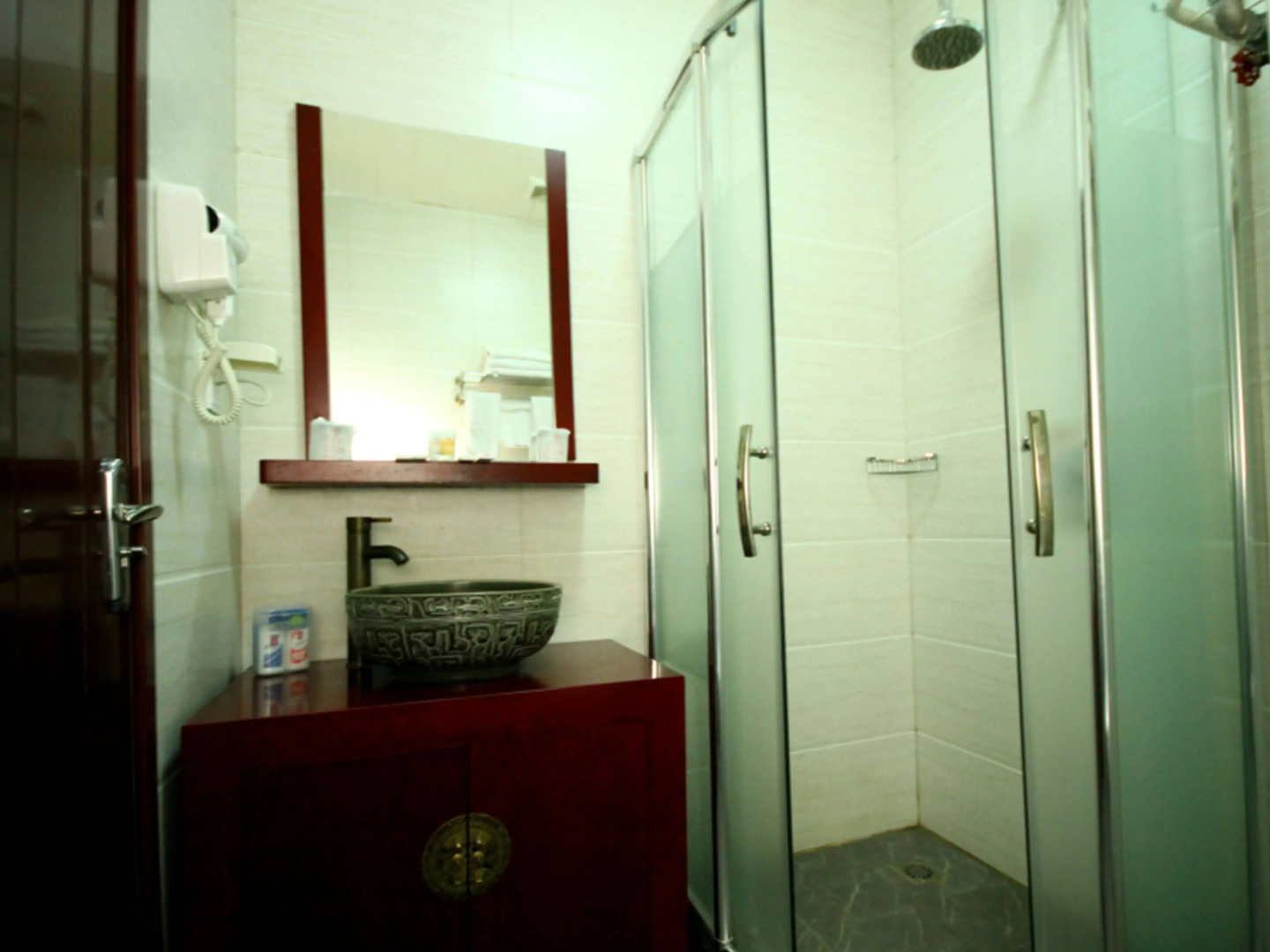 Chinese Culture Holiday Hotel