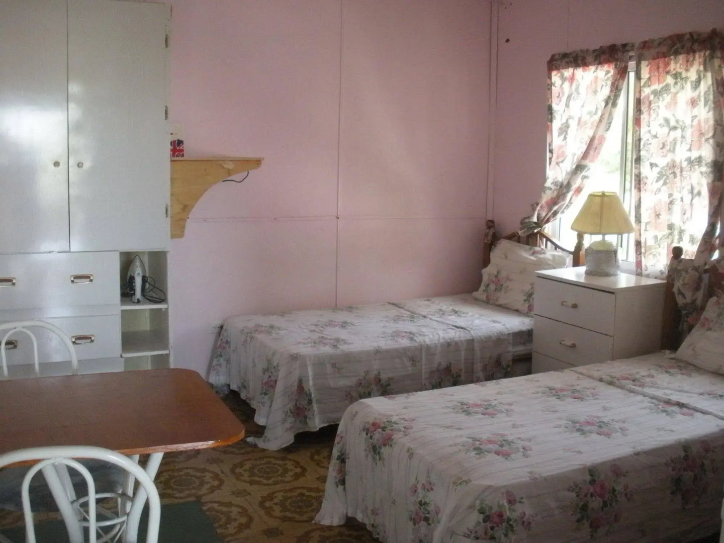 Paula's Country Inn