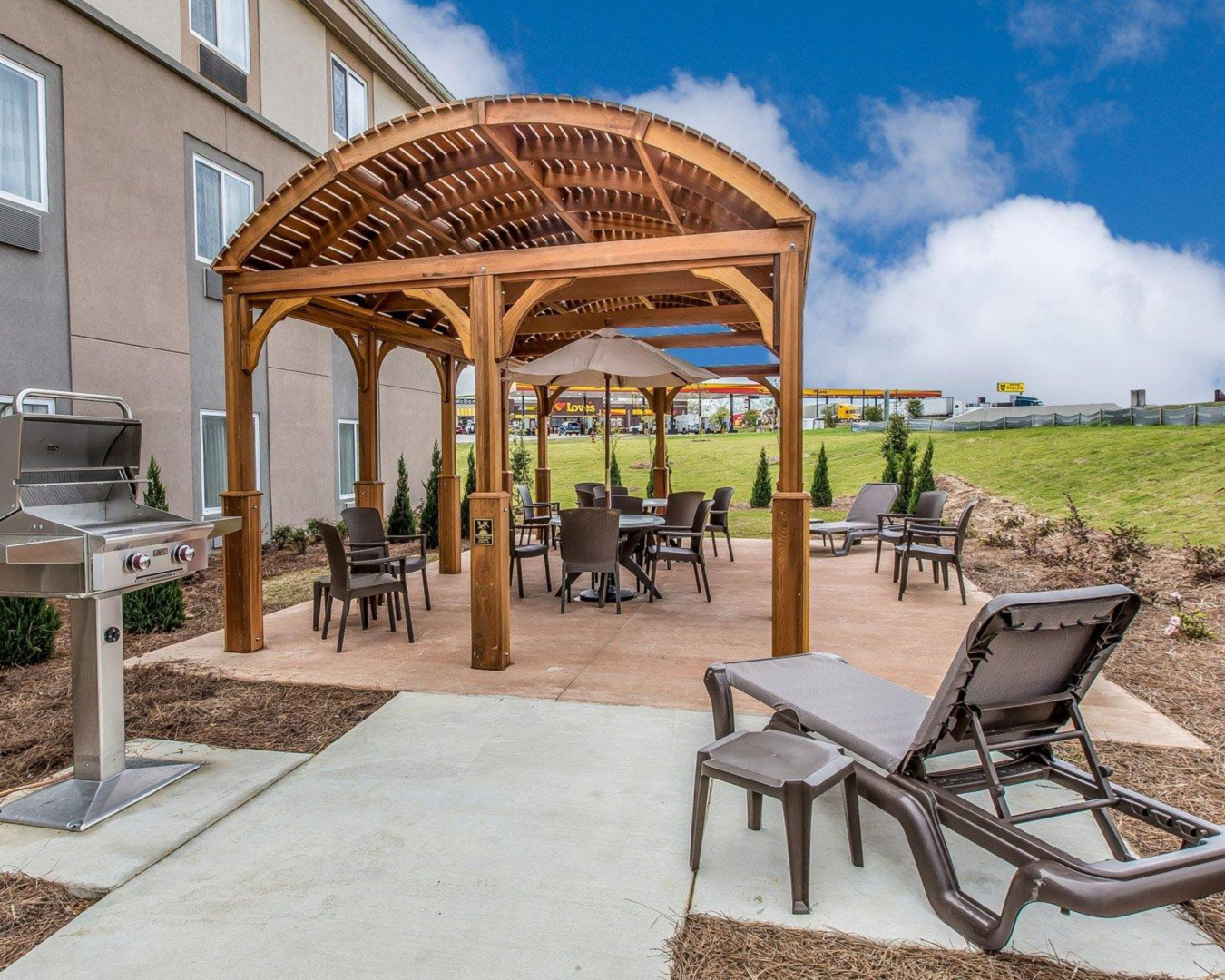 Quality Inn Decatur River City