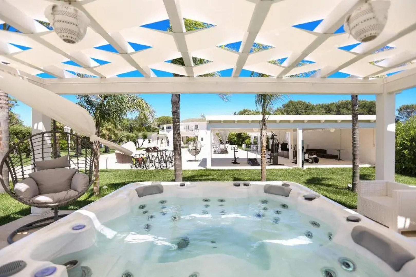 La Perla Bianca Luxury Spa by BarbarHouse