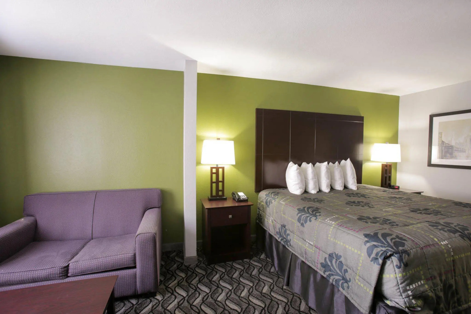 Rodeway Inn and Suites Austin