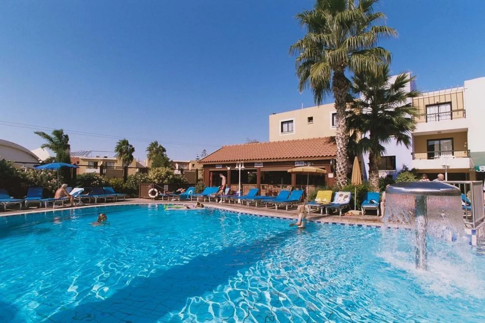 Senator Hotel Apartments - Adults Only