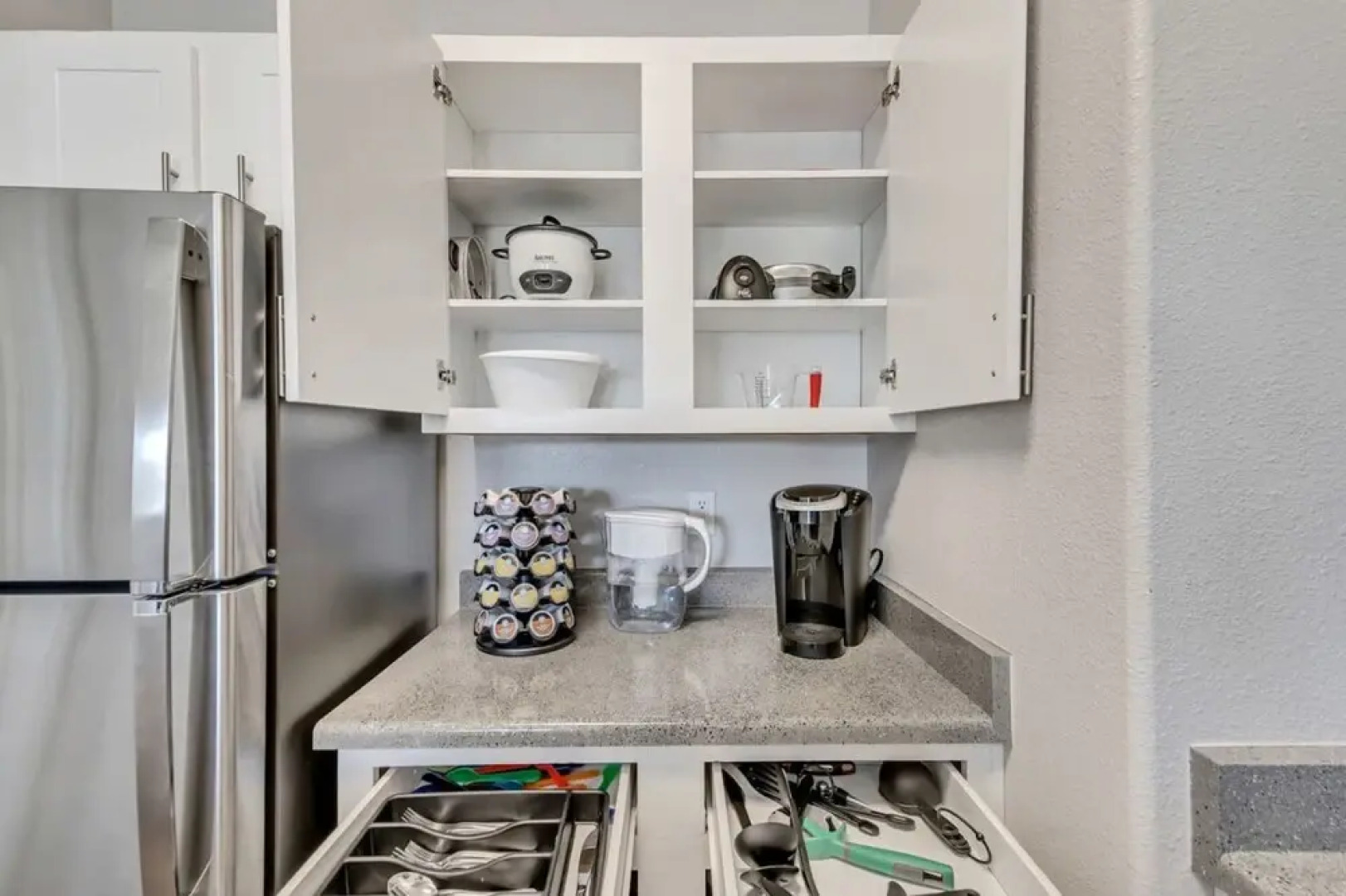 Luxury Apartment - Hot Tub - Gym - Free Parking