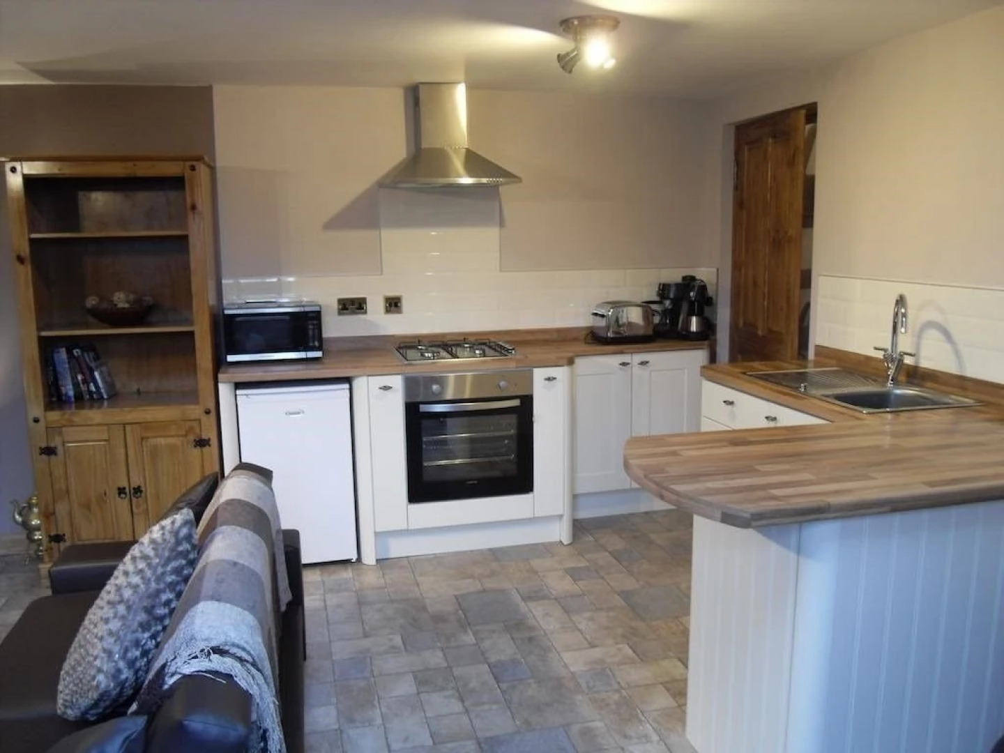 Rosemount House & Stables Cottage