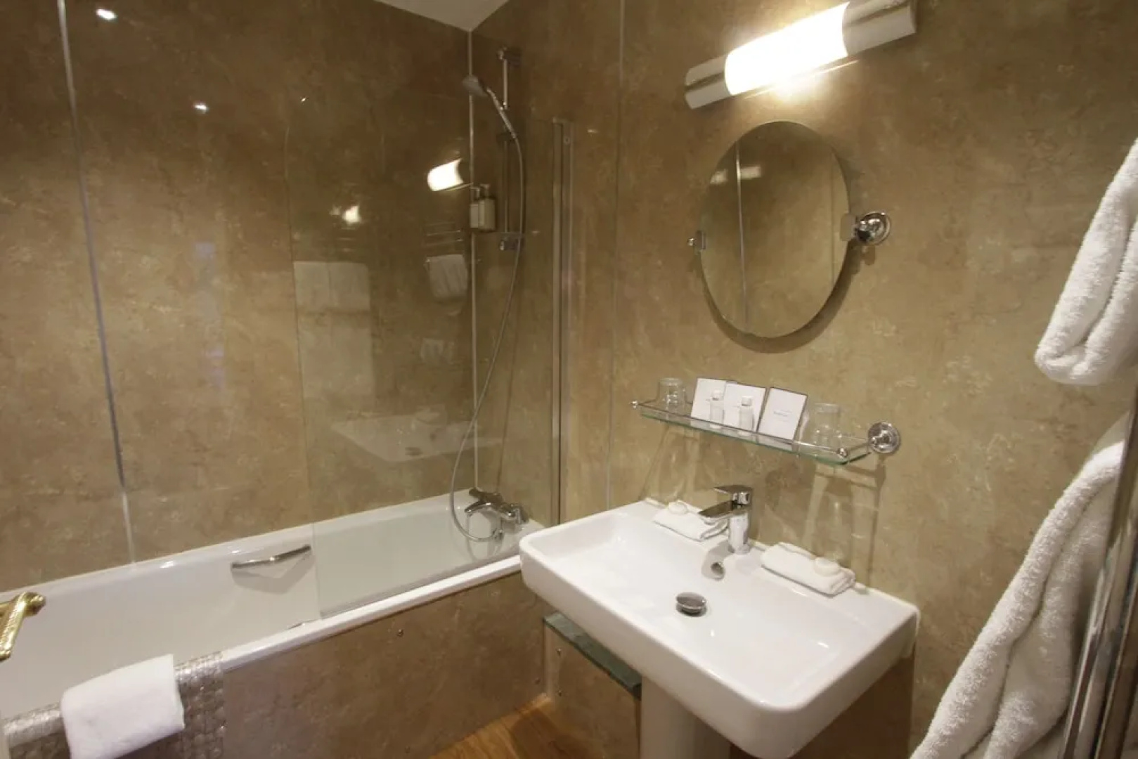 Eastbury Hotel