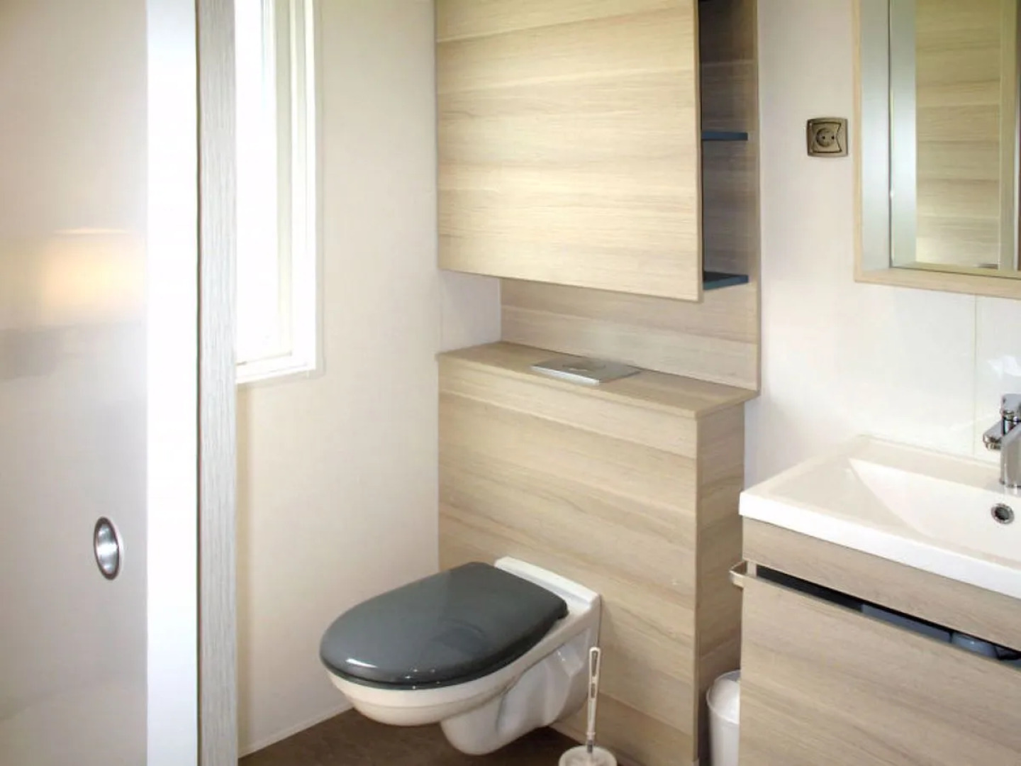 Domaine Les Mûriers (VED113)