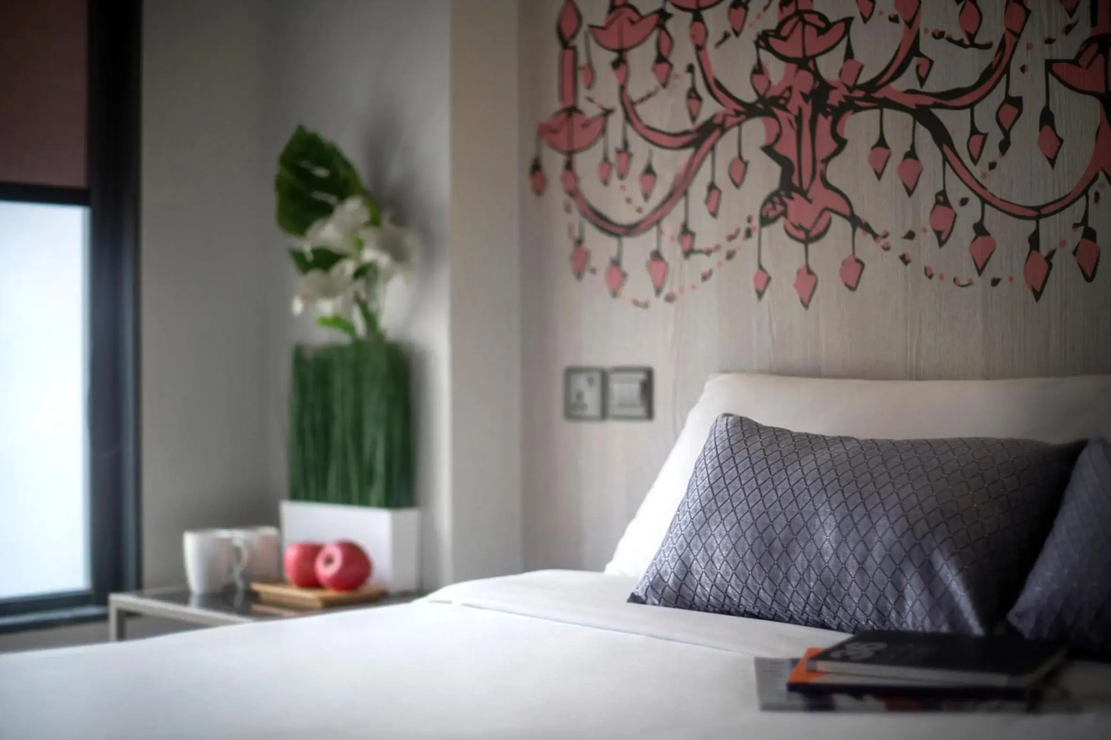 V Hotel Bencoolen