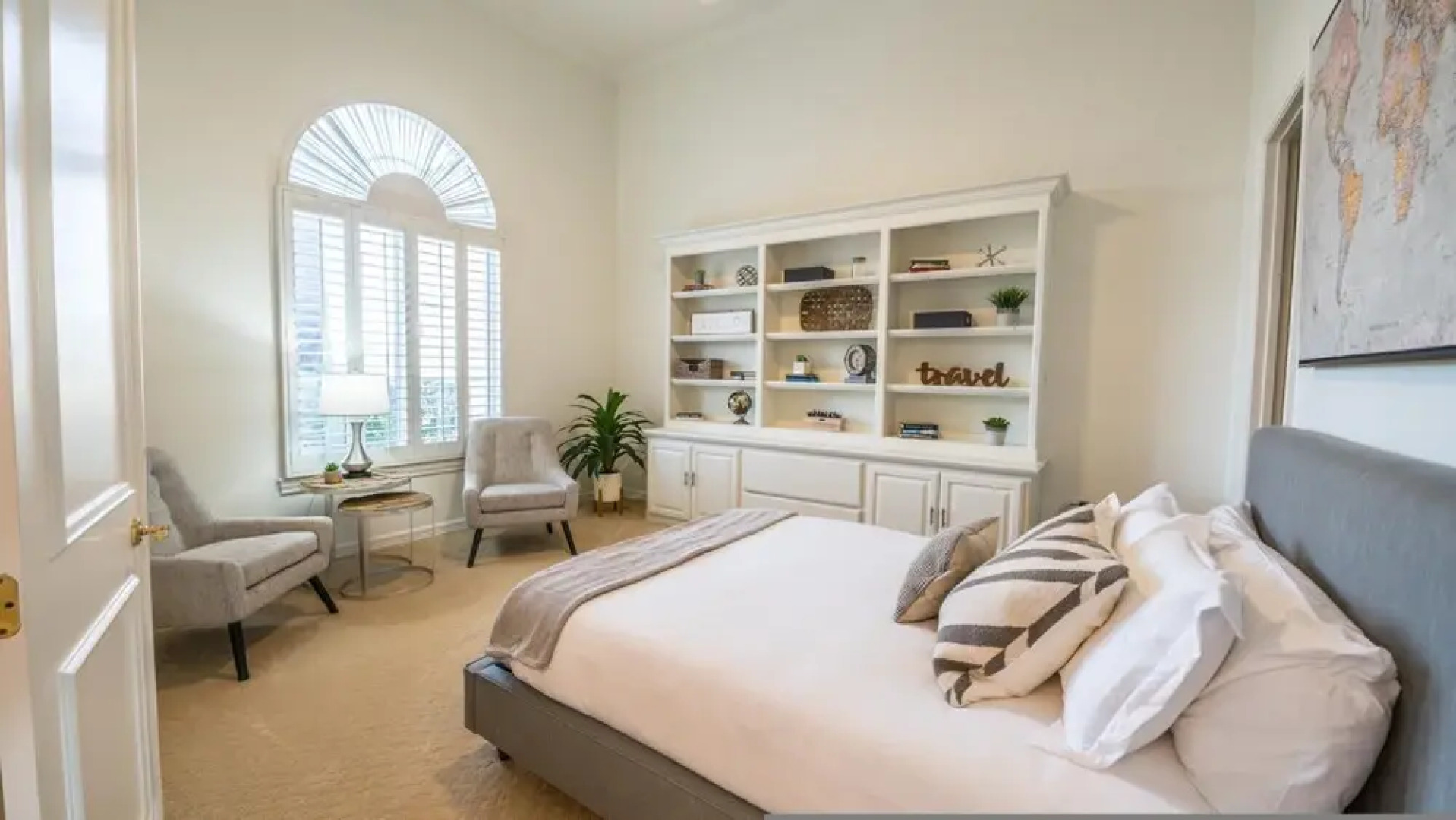 Meadowlark - Paradise Valley