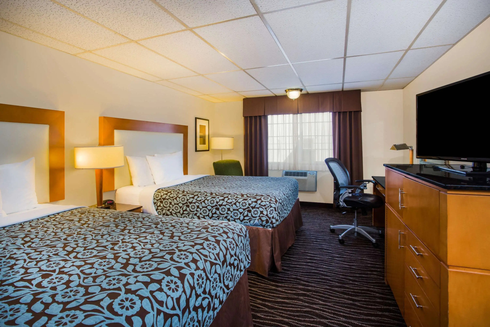 Days Inn by Wyndham Yakima
