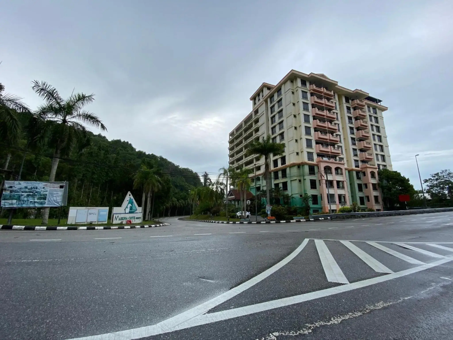 Days Inn Resort by Wyndham Lumut Marina Cove