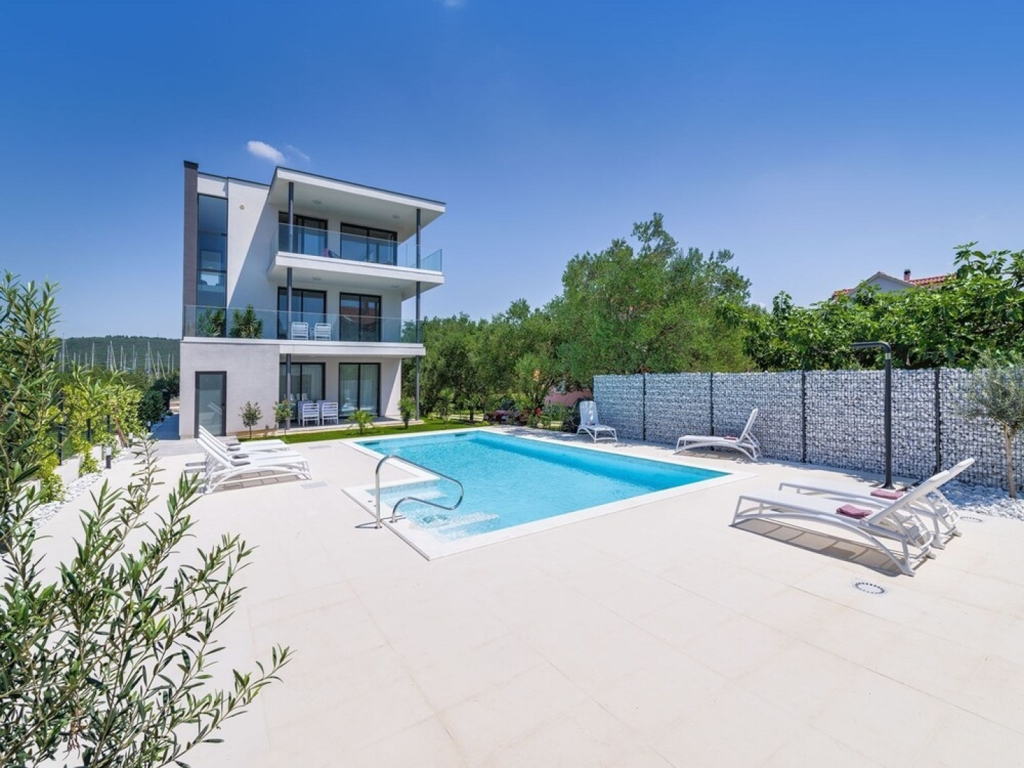 Modern Villa in Bibinje With Terrace