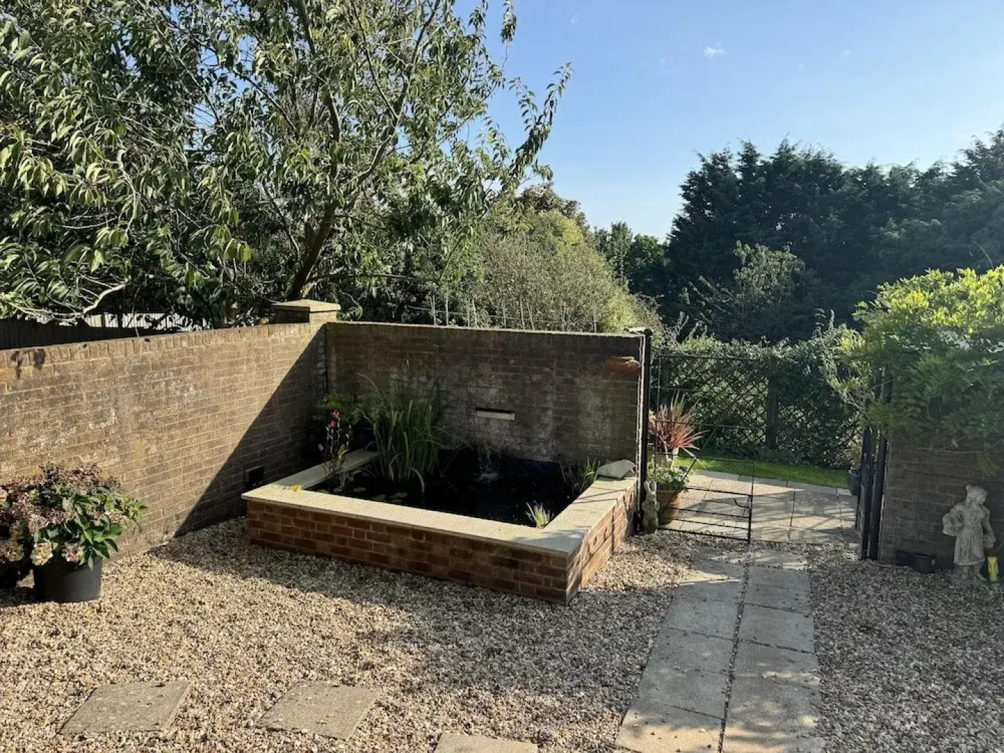 Lodge/ Kingbed/ Privg/ Petsok/ Freep/ Wifi