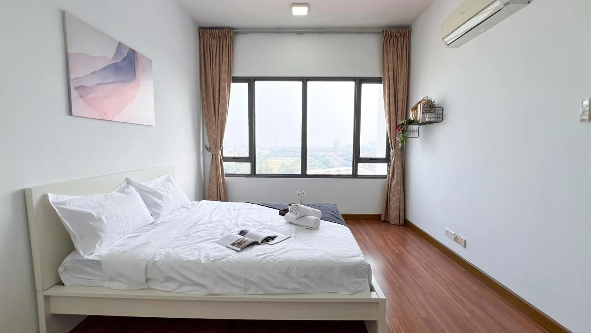 Da Men Suites S by Subhome