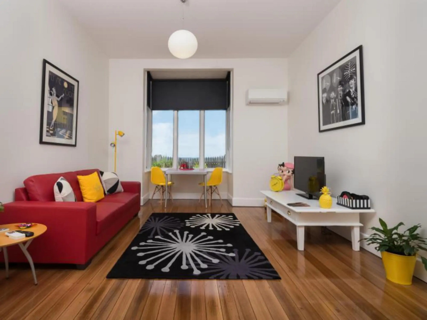 Penguin Waterfront Escape