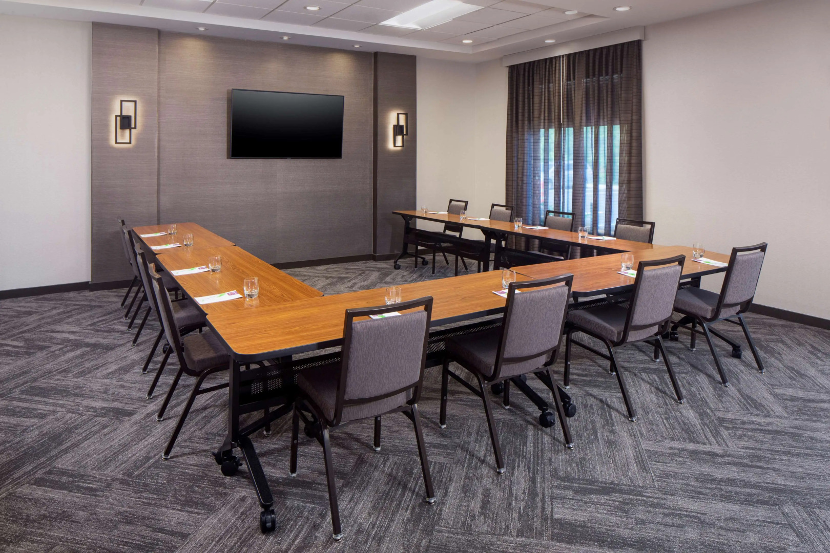 Hyatt Place Poughkeepsie / Hudson Valley