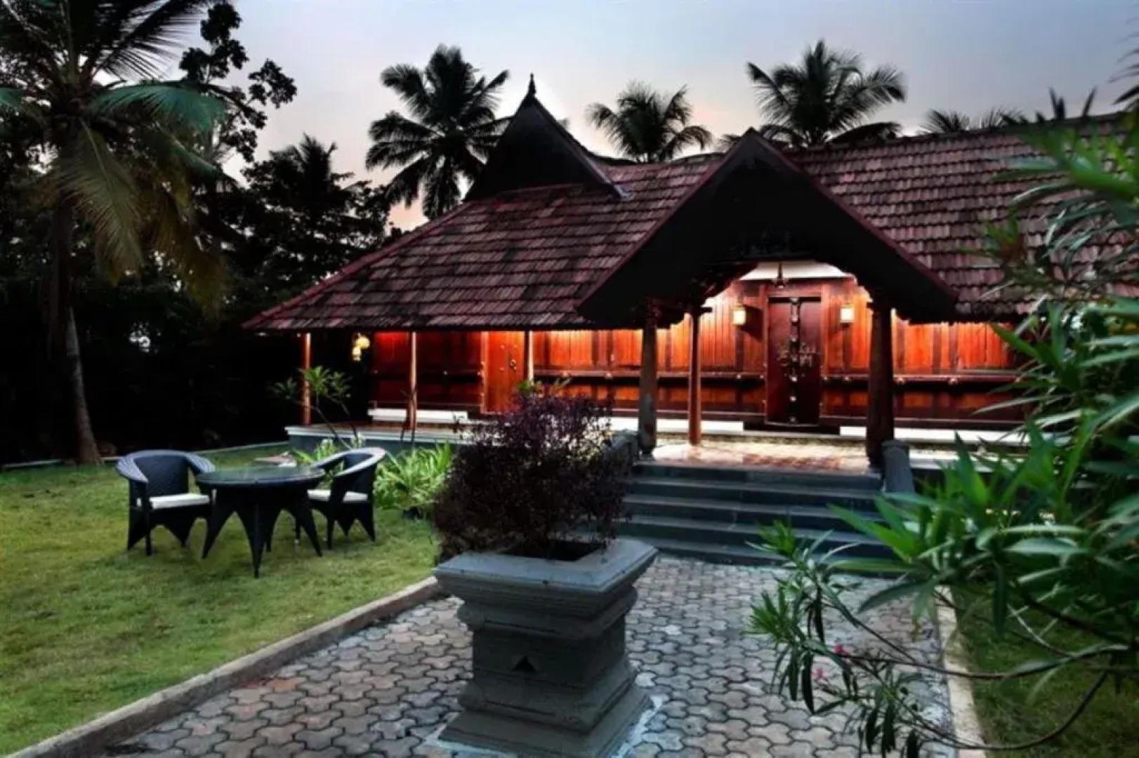 Vasundhara Sarovar Premiere