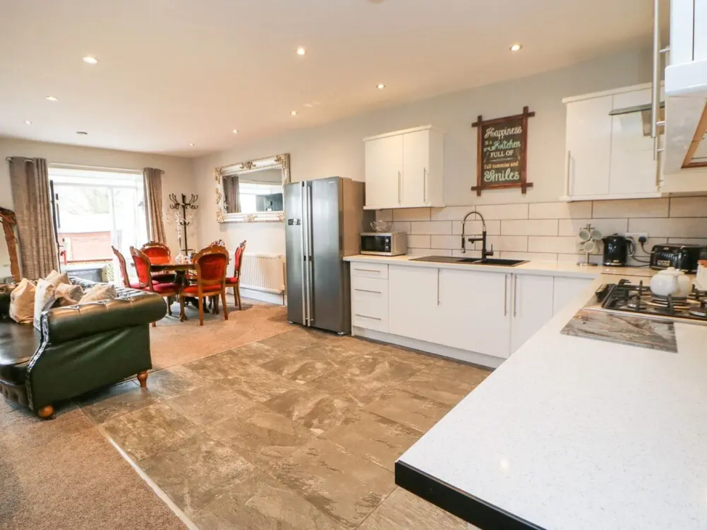 Cosy Cave Stanhope Castle