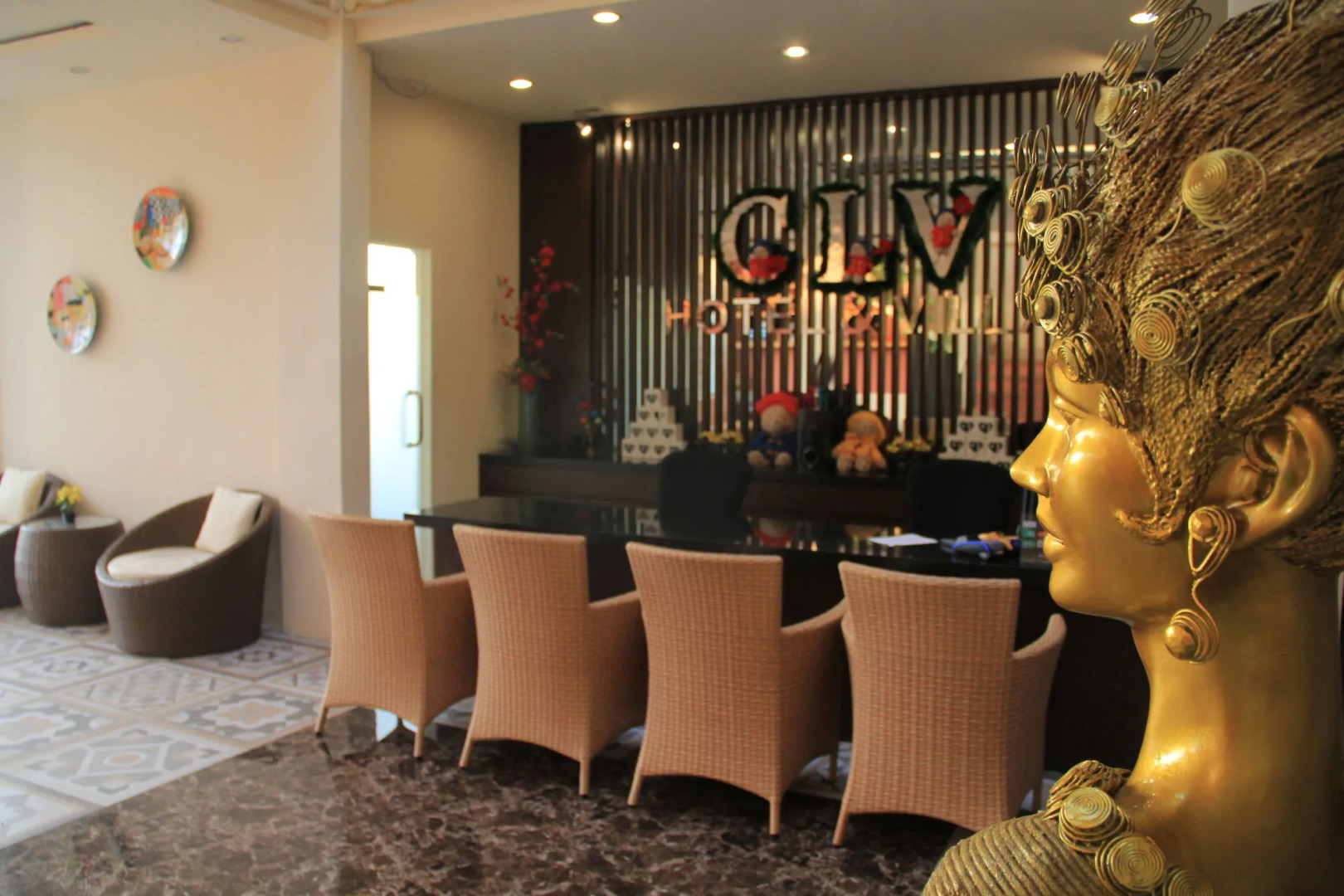 CLV Hotel & Villa