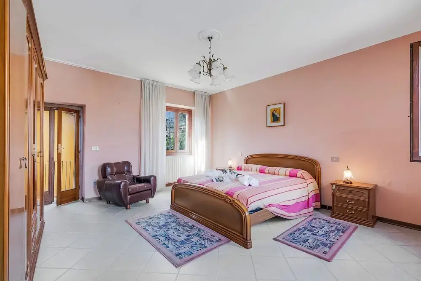 Old Pella 100m to Orta Lake