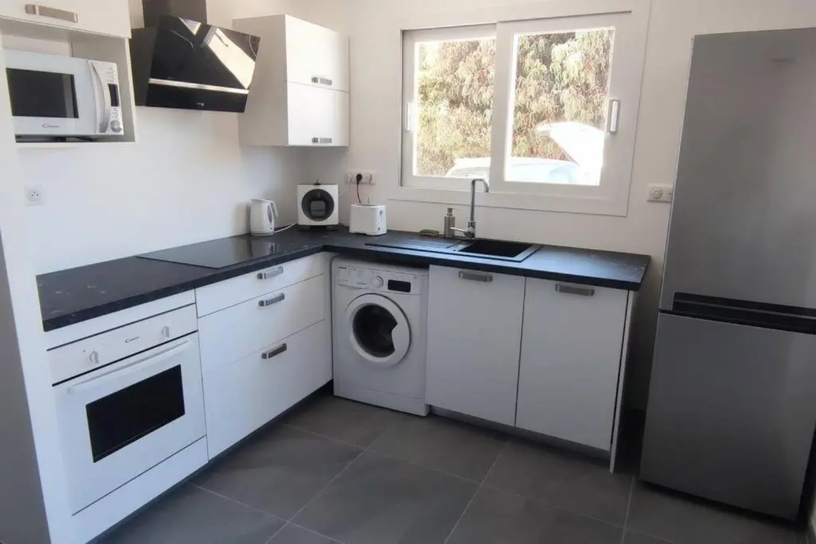 F4 a Porticcio Avec Piscine Et Vue Sur Mer