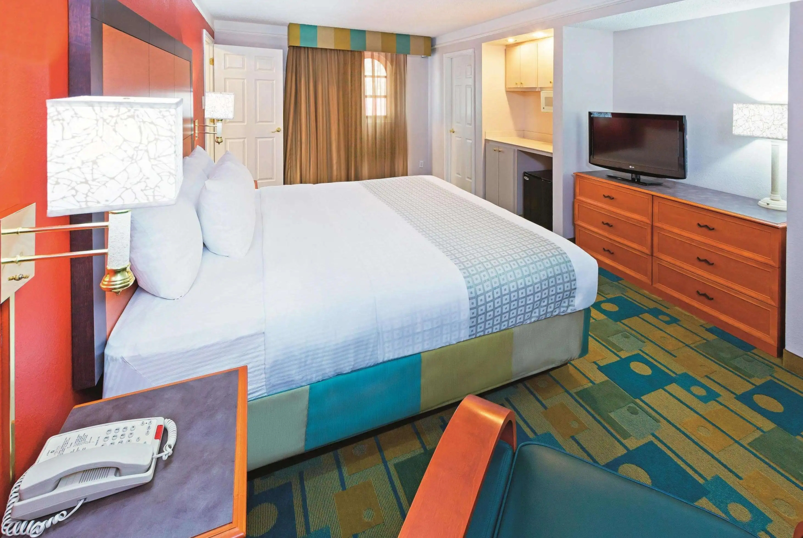 Baymont by Wyndham Lubbock - Downtown Civic Center
