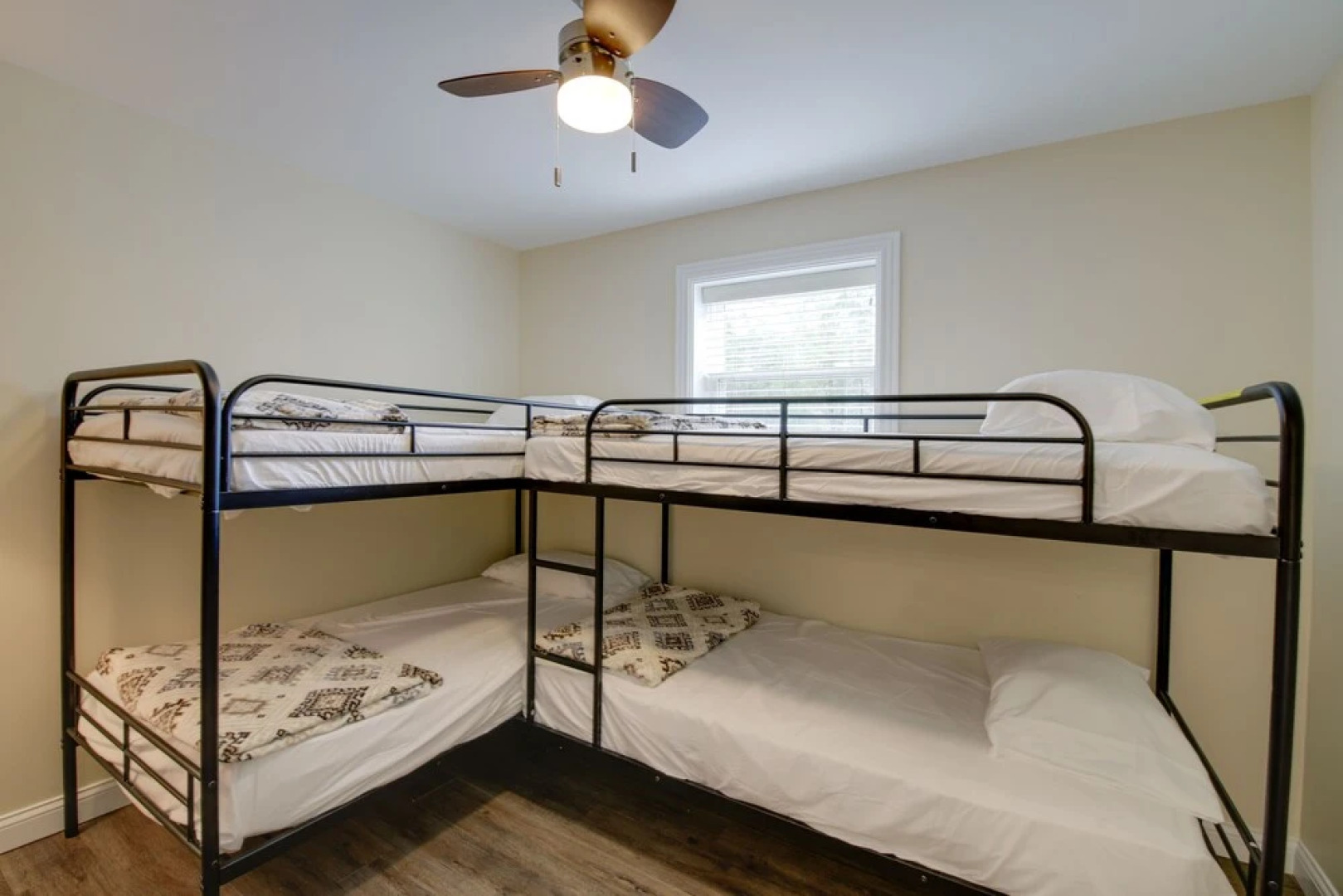 Dandridge Vacation Rental w/ Fishing Pier & Grill!