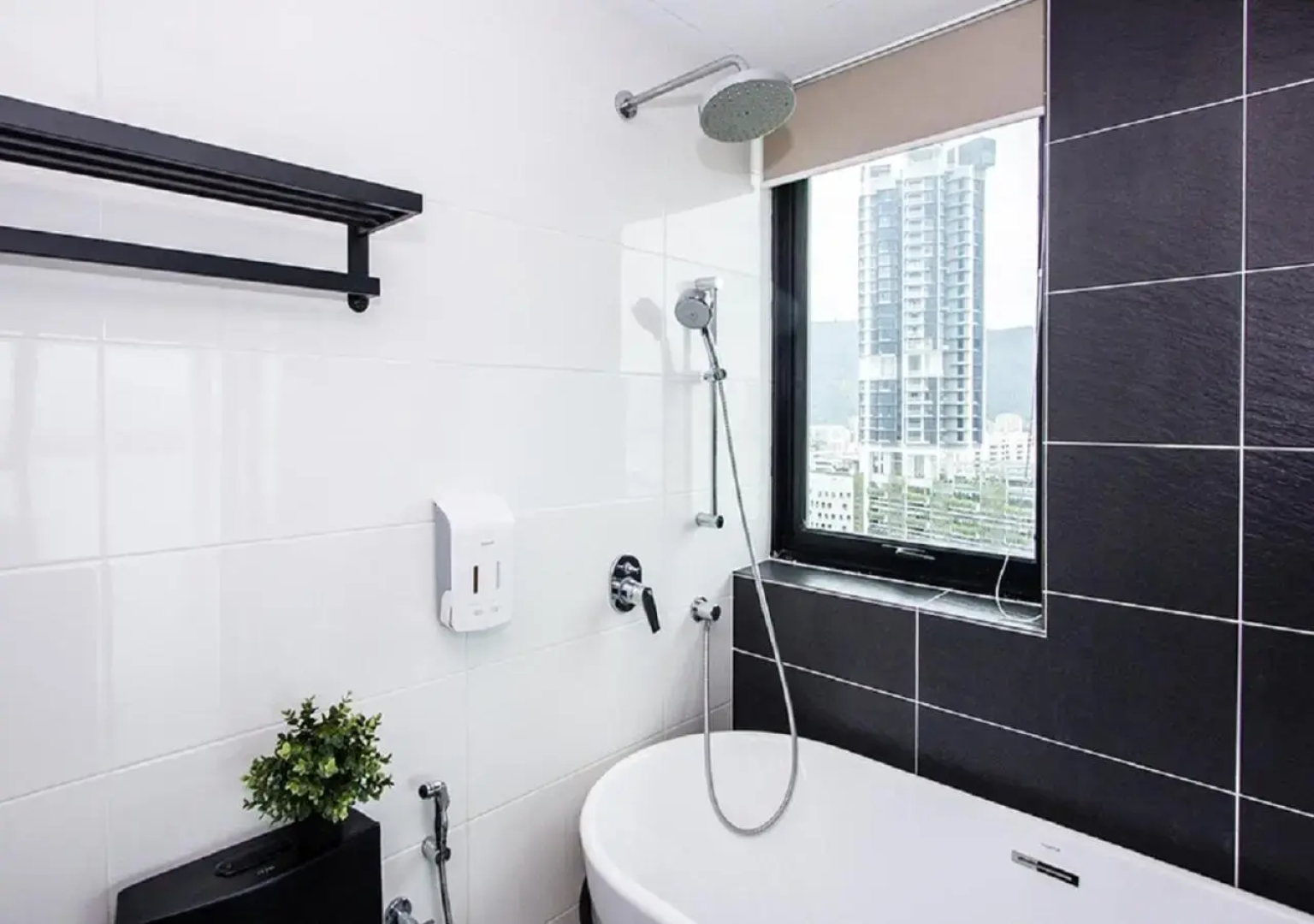Rumahku Gurney with 270 degree Sea View