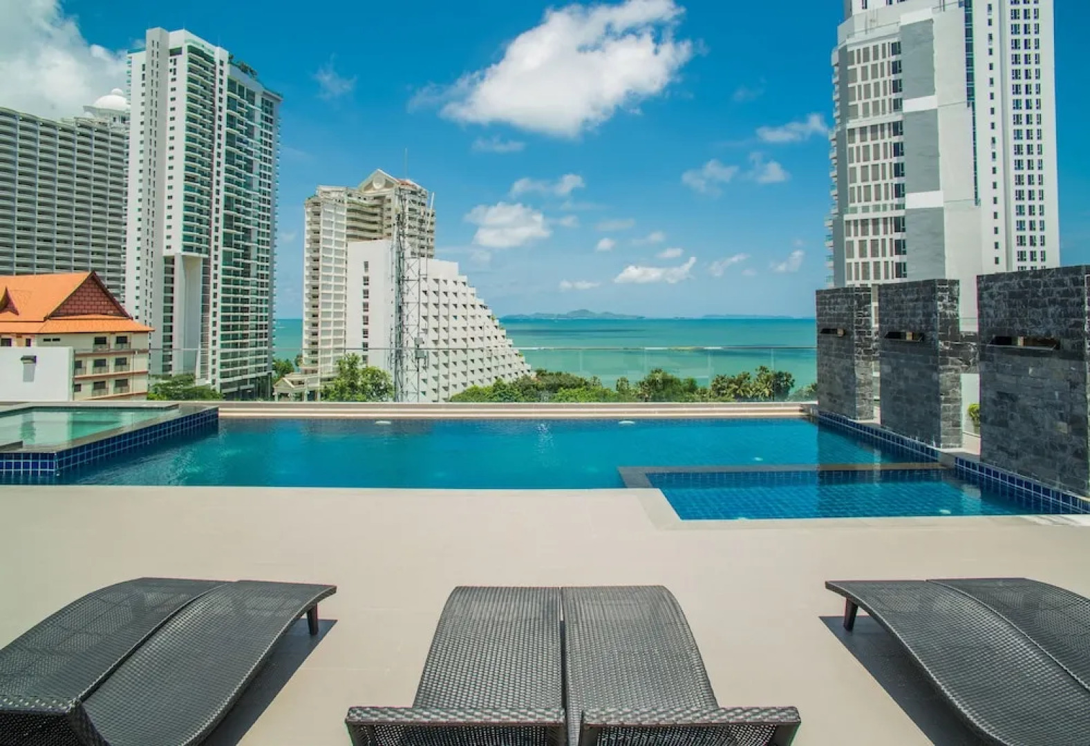 Serenity Condo Wongamat by Patsamon