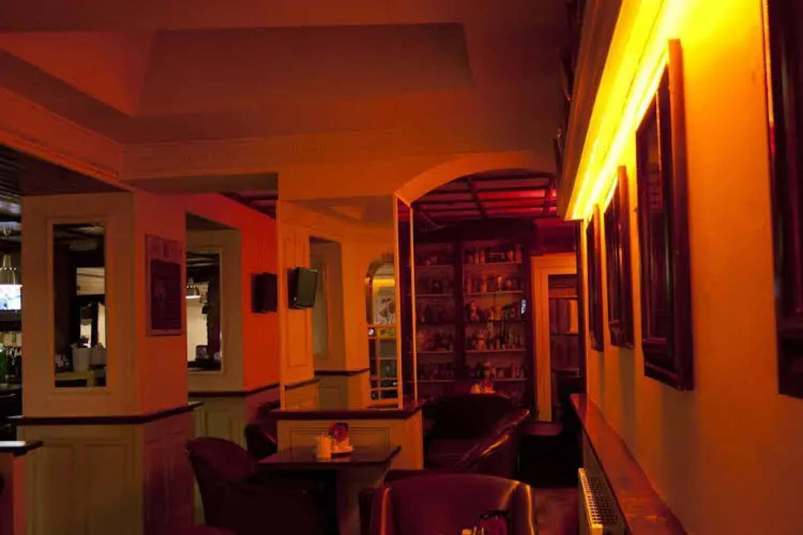 O'Loughlin's Hotel