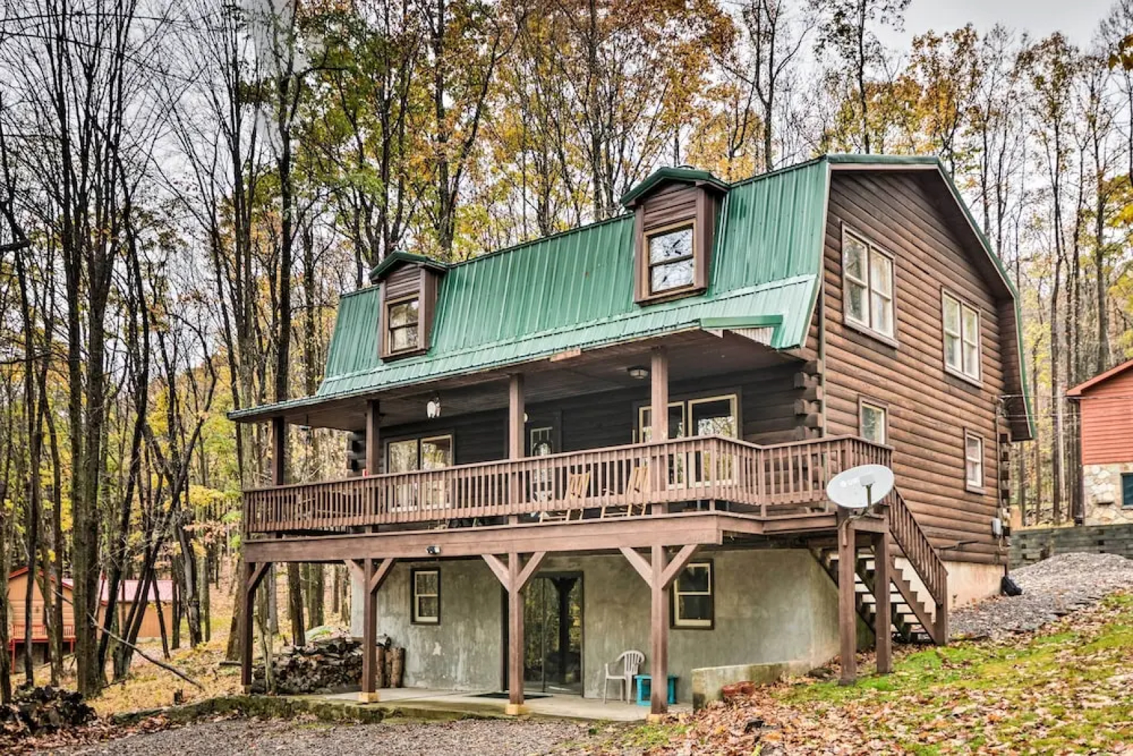 Cozy Alpine Lake Cabin w/ Pool & Lake Access!