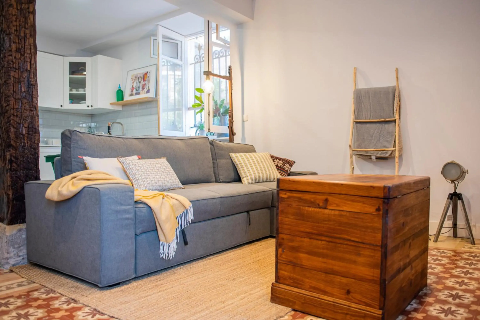 Villa colonial Jardin Algorta centro Puerto Viejo