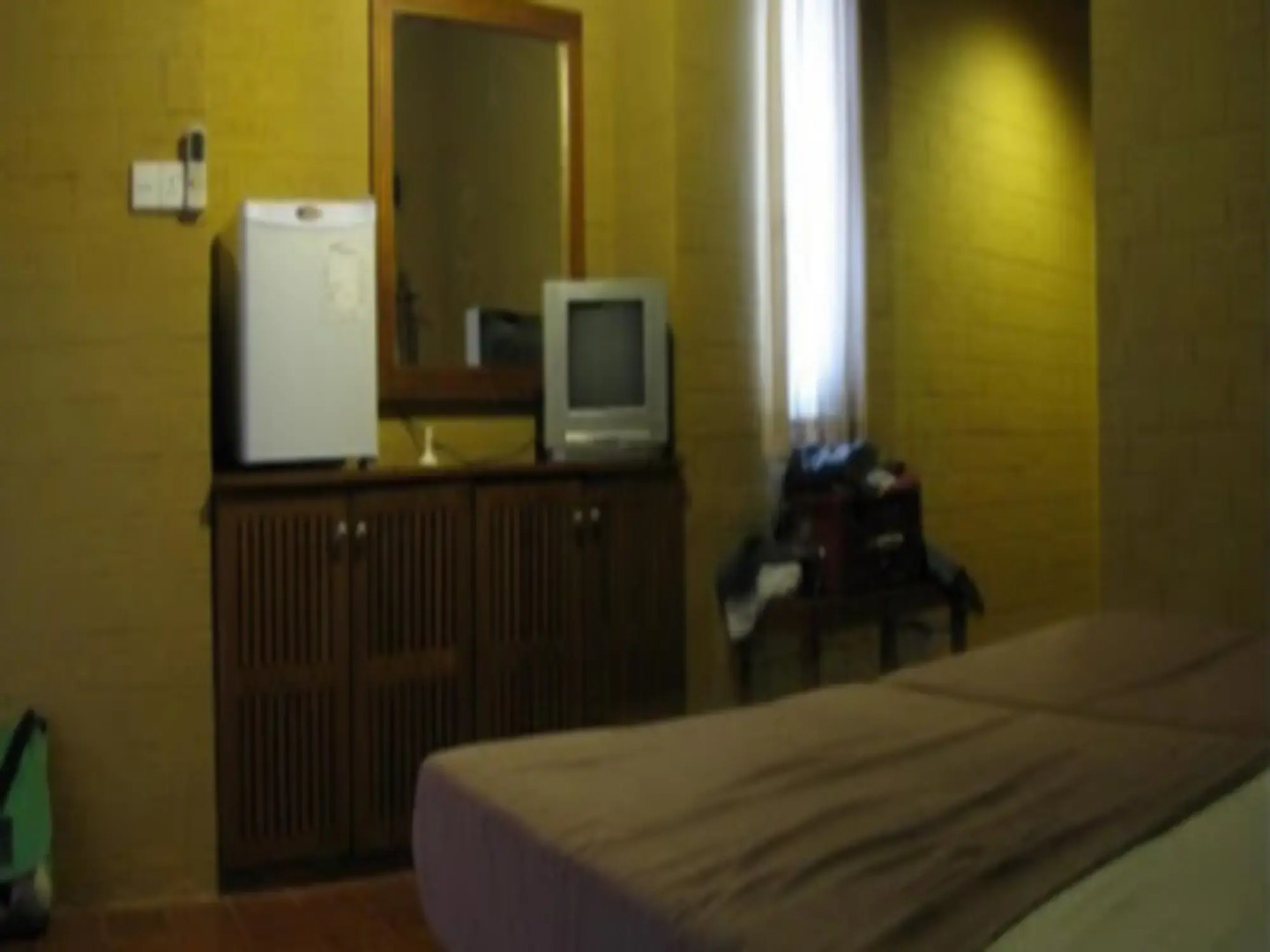 Bopath Falls Rock Chalets