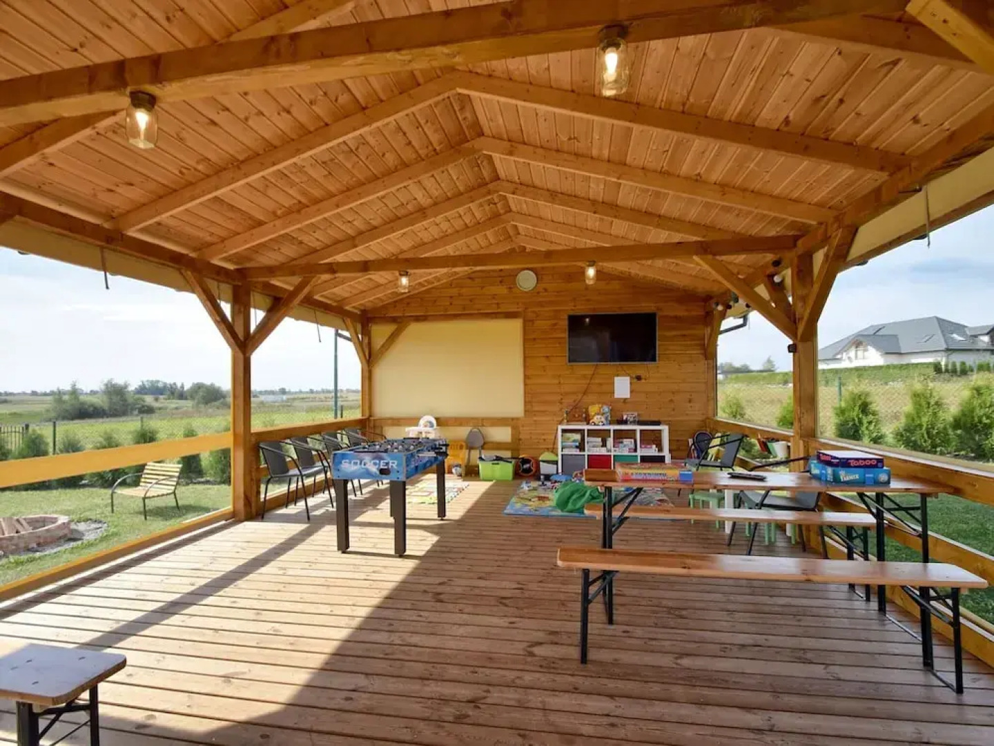 Nice Holiday Home Located 800 m From the sea