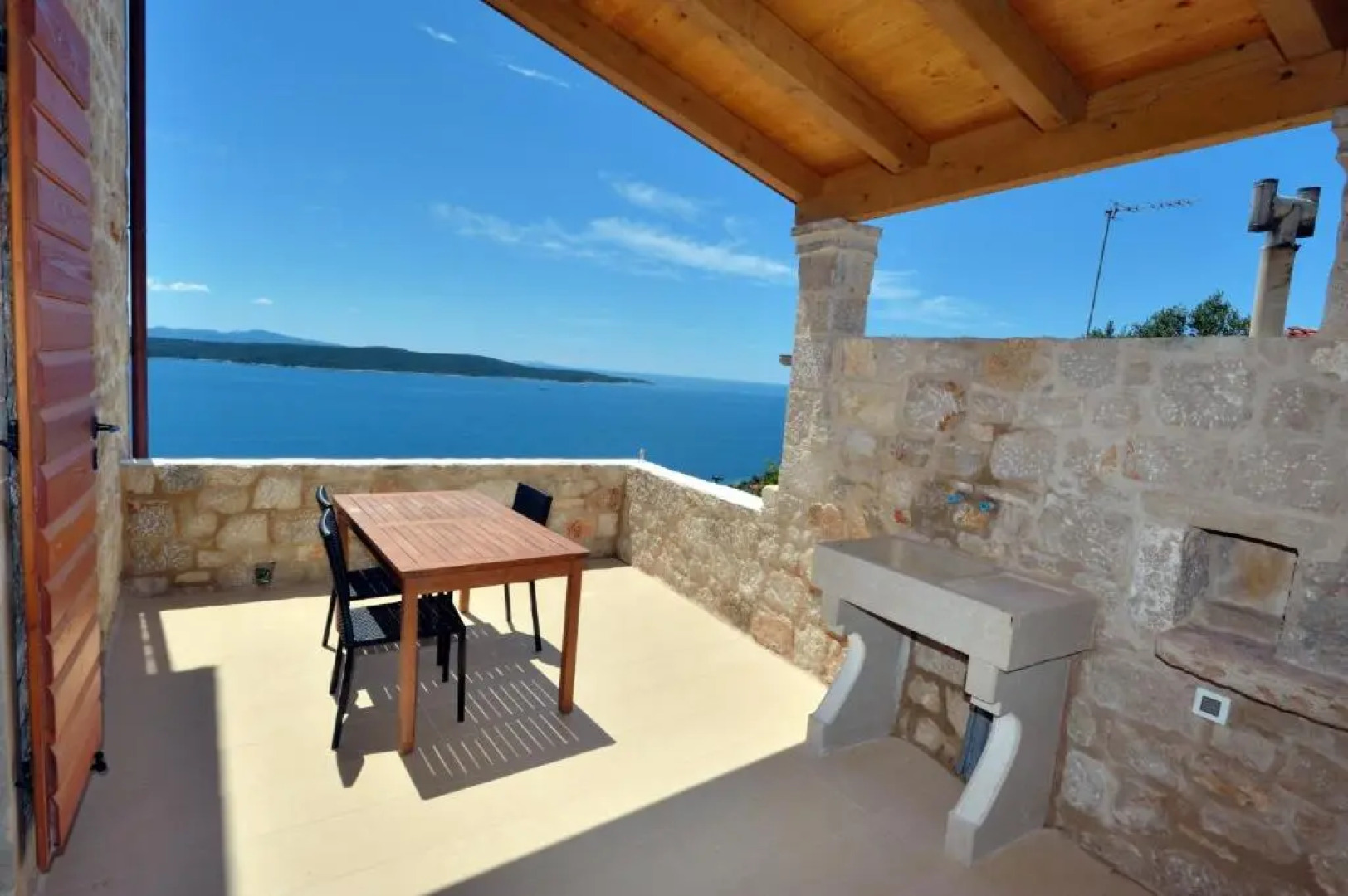 Nautilus-Bay Steinhaus