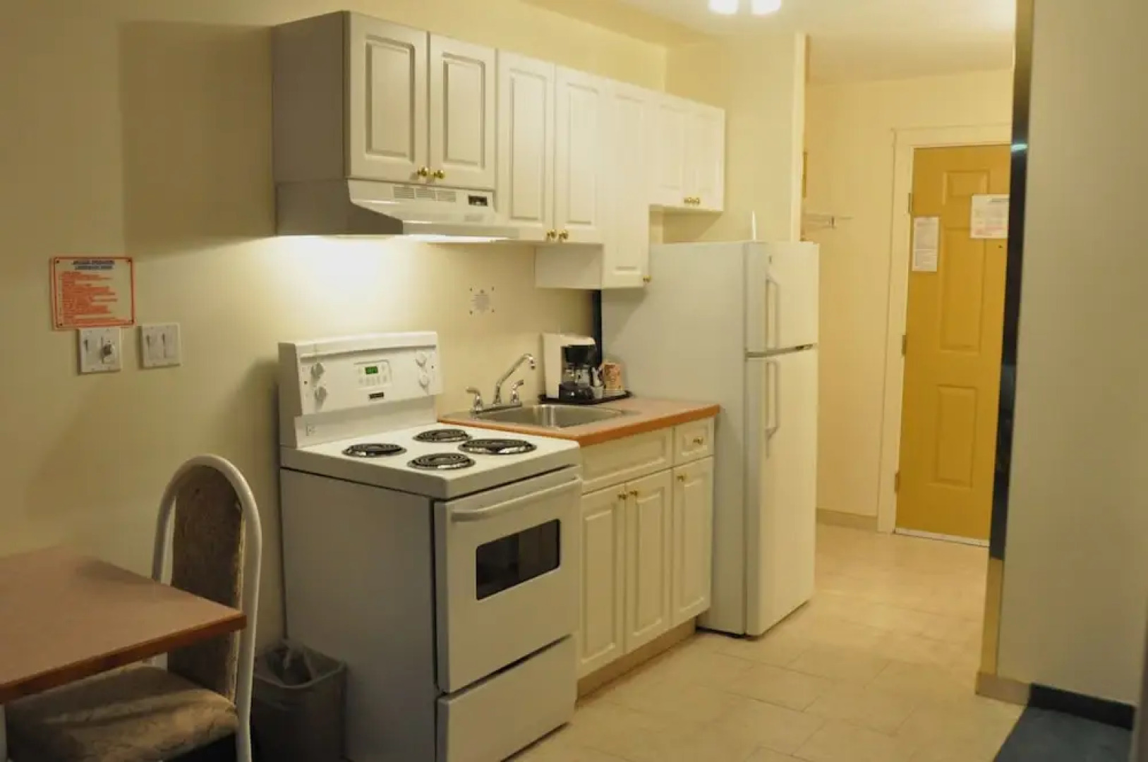 Western Budget Motel Leduc 3