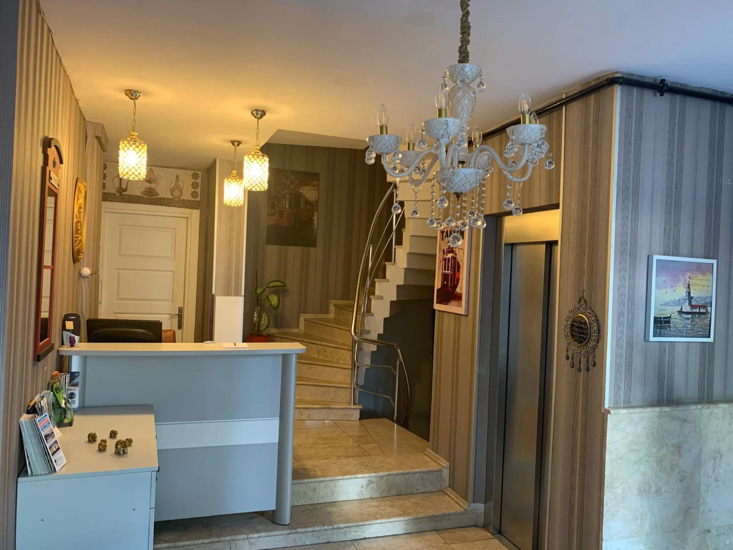 Omar Sultan Park Suites