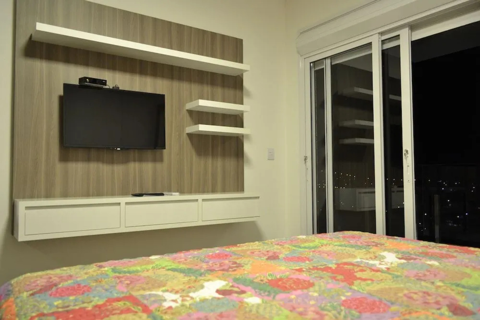 Suites de Luxo em Escarpas do Lago