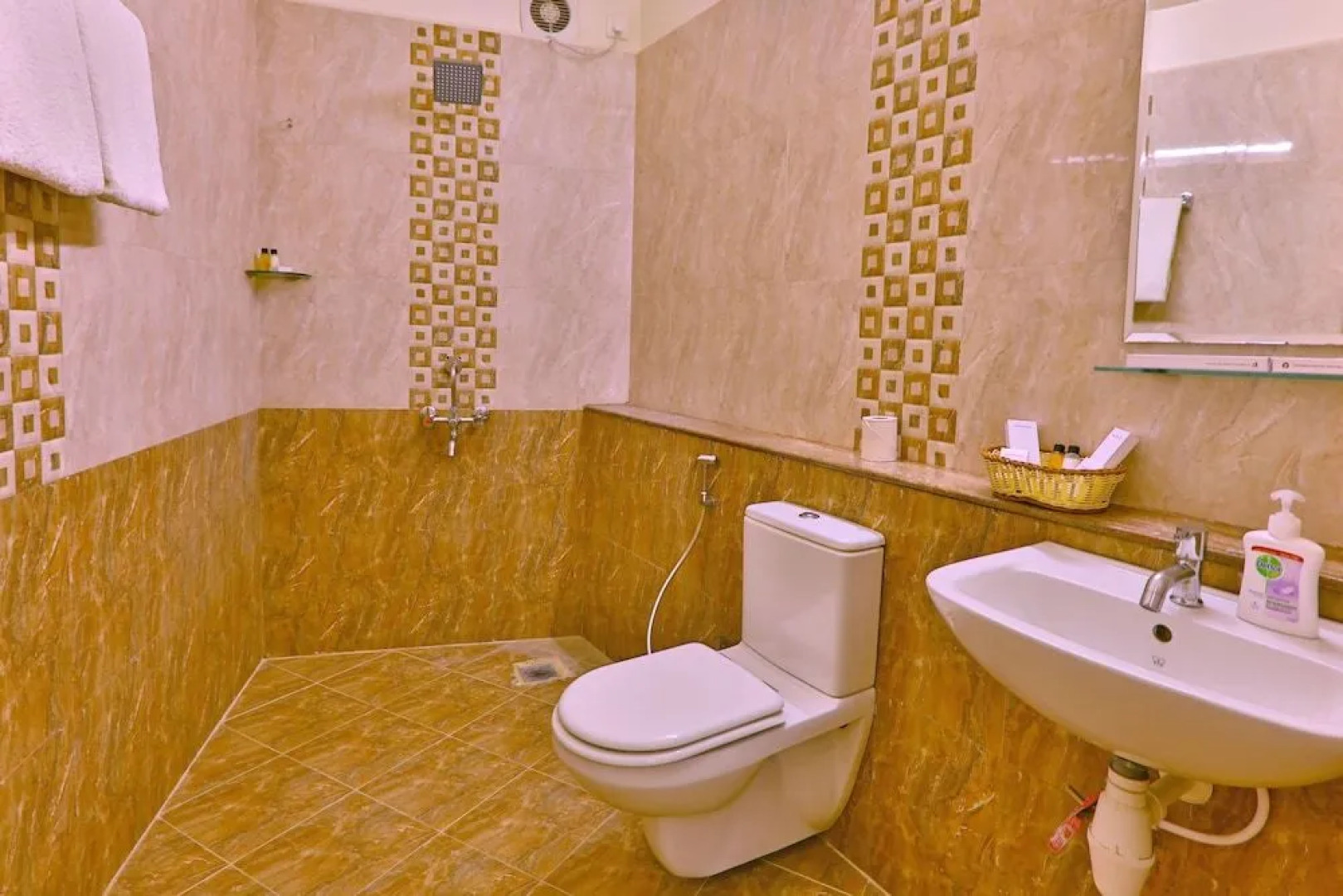 Downtown Business Hotel