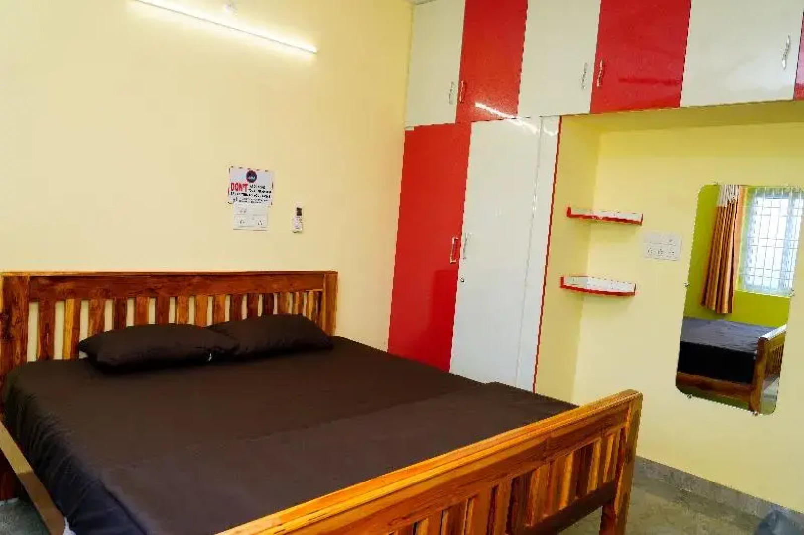 Sri Sakthi Residence