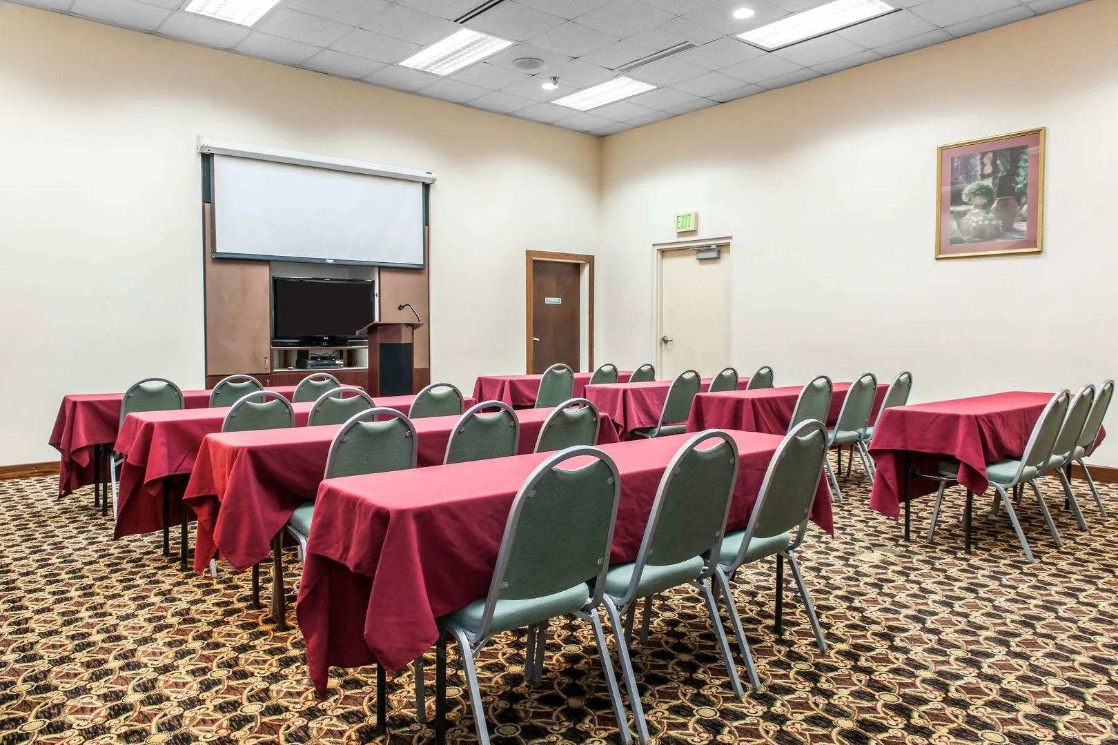 Clarion Inn & Suites Indianapolis Northwest