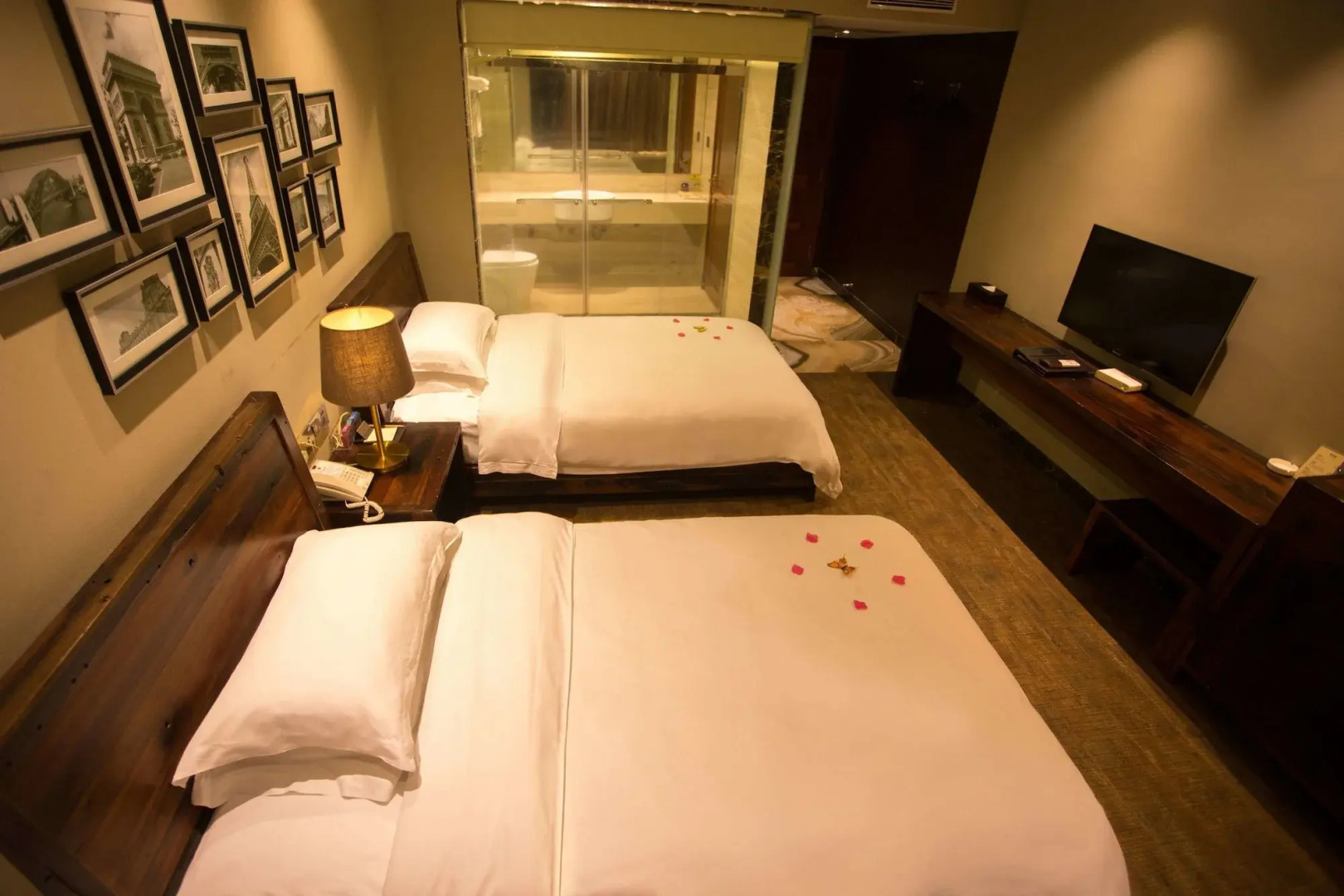 Century Boutique Hotel