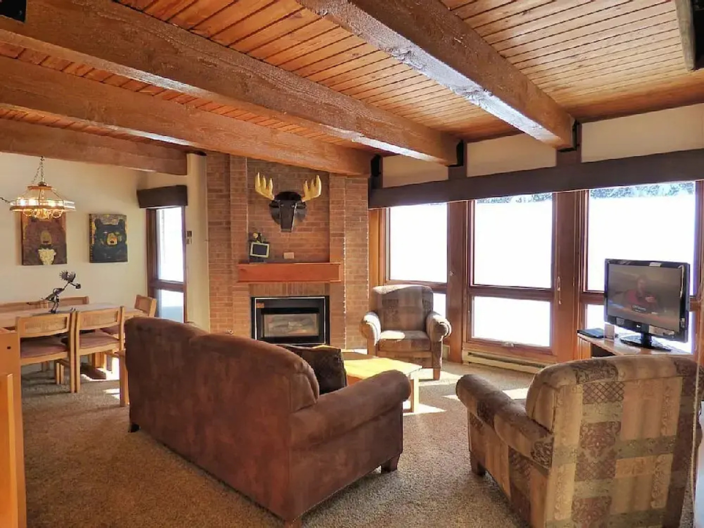 Lift Tickets Ground Floor in Mtn Village, Wifi, Fireplace, Hot Tubs