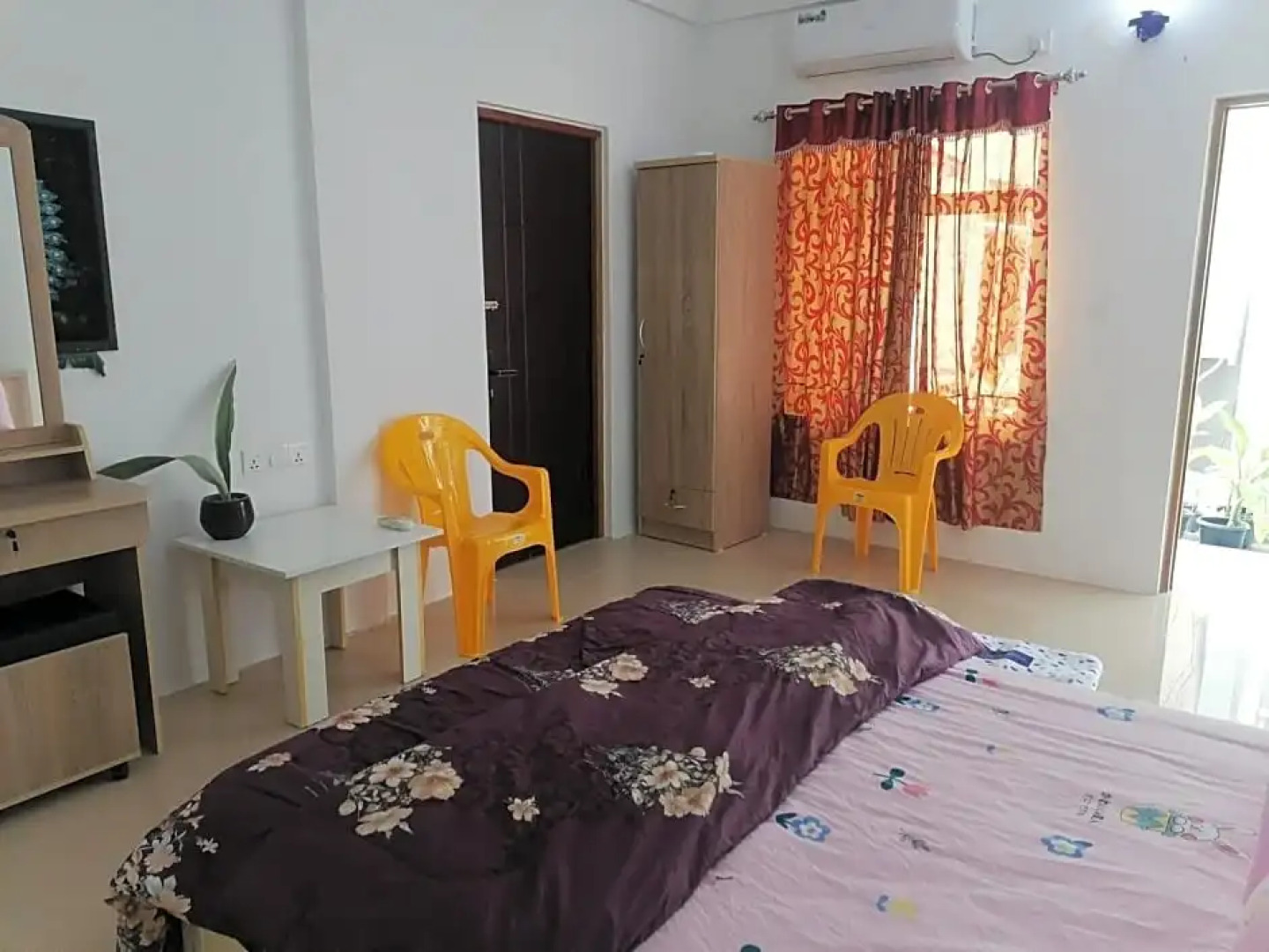 The Rose Garden House