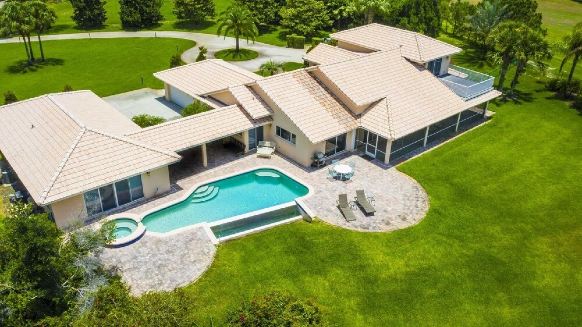 Swiss 67 - Lake Denise