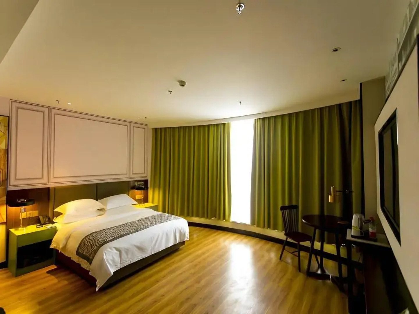 Gme Bozhou Qiaocheng District Jian An Road Railway